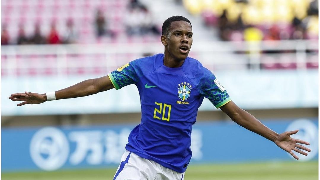  内马尔赛后谦逊发言登热搜，马德里竞技绝杀本菲卡引发热议